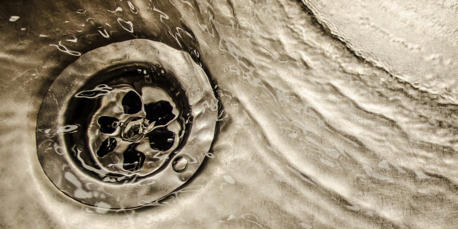 De sifon: broeihaard voor micro-organismen